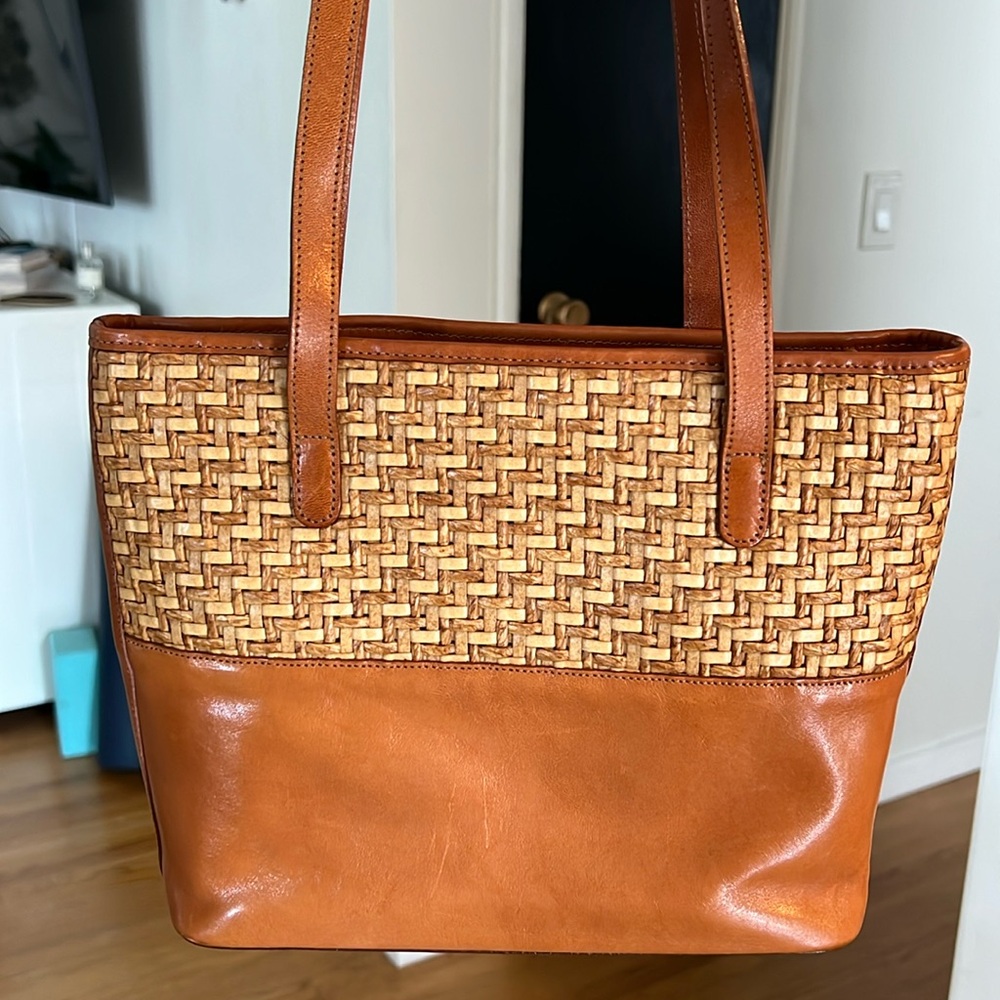 Brahmin vintage resort bag!